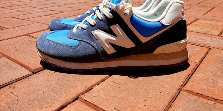 New Balance 574 Review – A Classic Never Goes Out of Fashion
