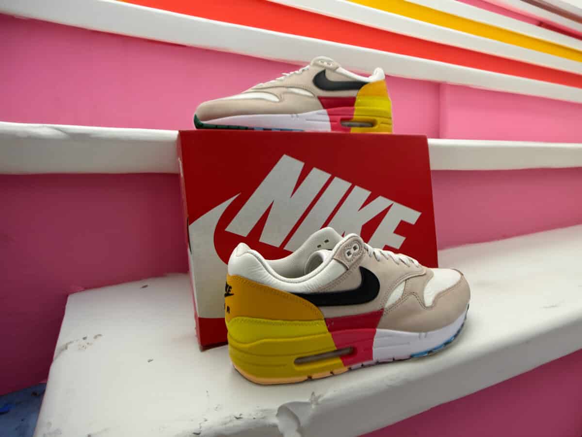 Nike air max 87 the sales ten