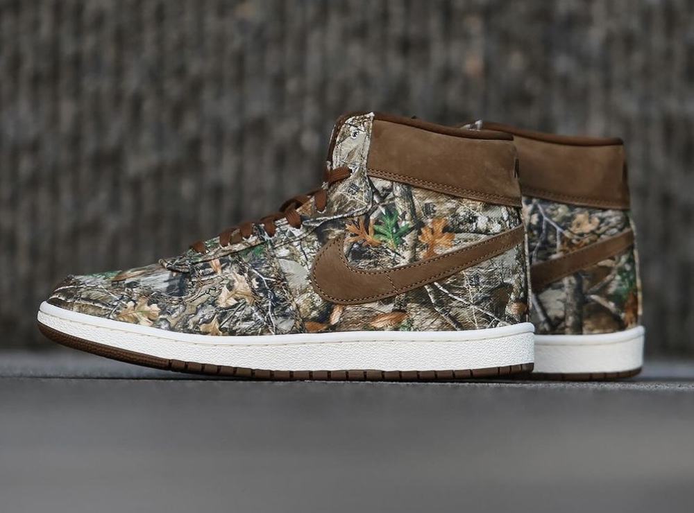 The Jordan Air Ship “Realtree Camo” Is Just In Time For Winter