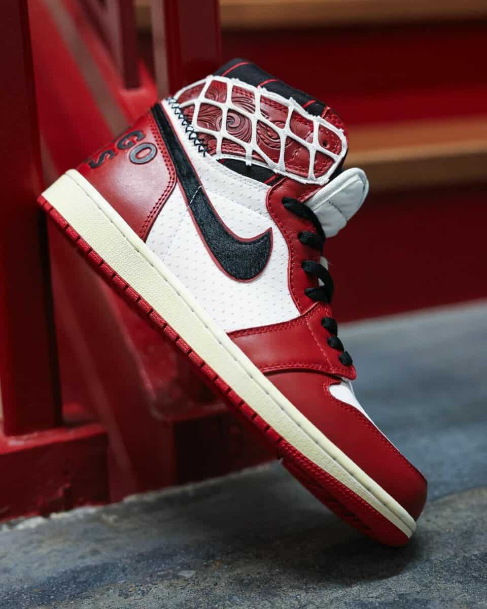 Chicago Bulls Air Jordan 1 Lux