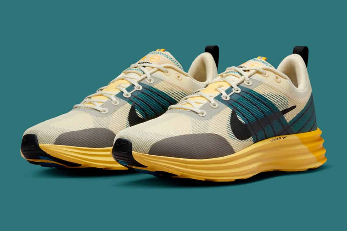 Nike Lunar Roam “Alabaster/Green Abyss” Is Selling Fast