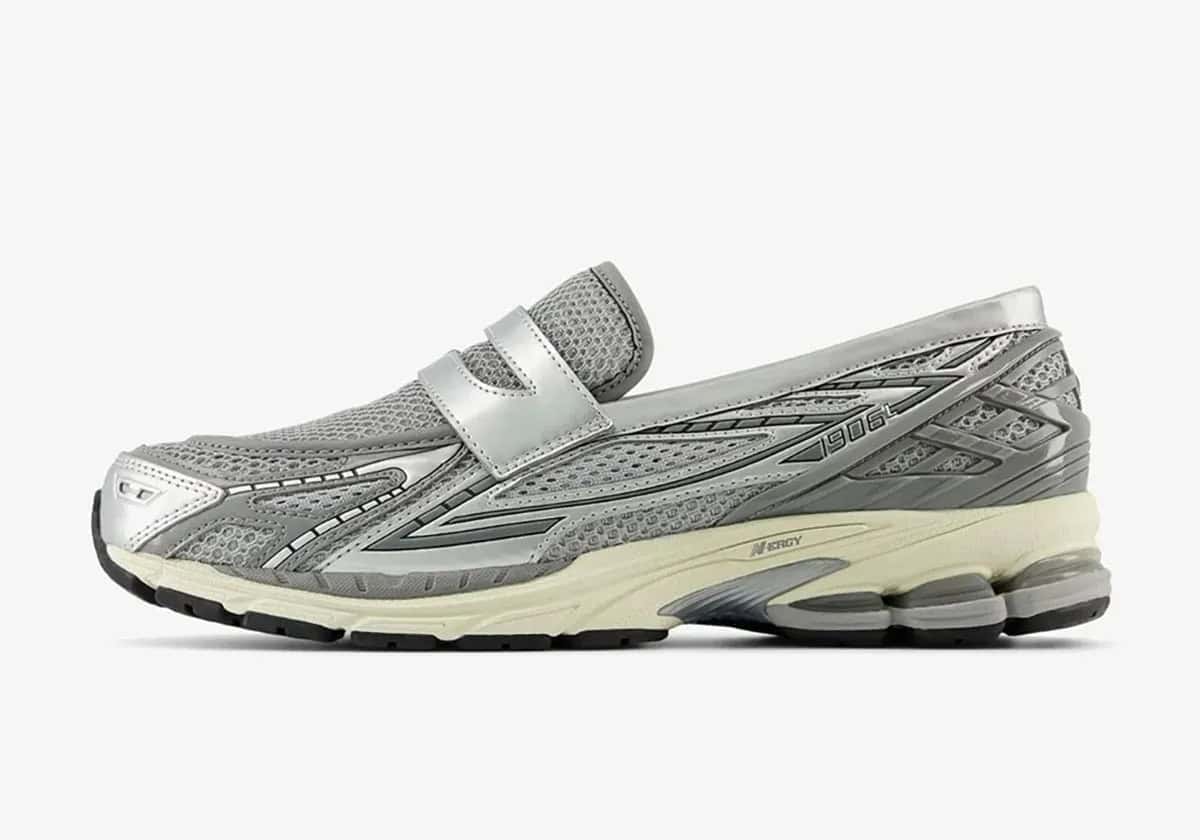 New Balance Silver Shoe