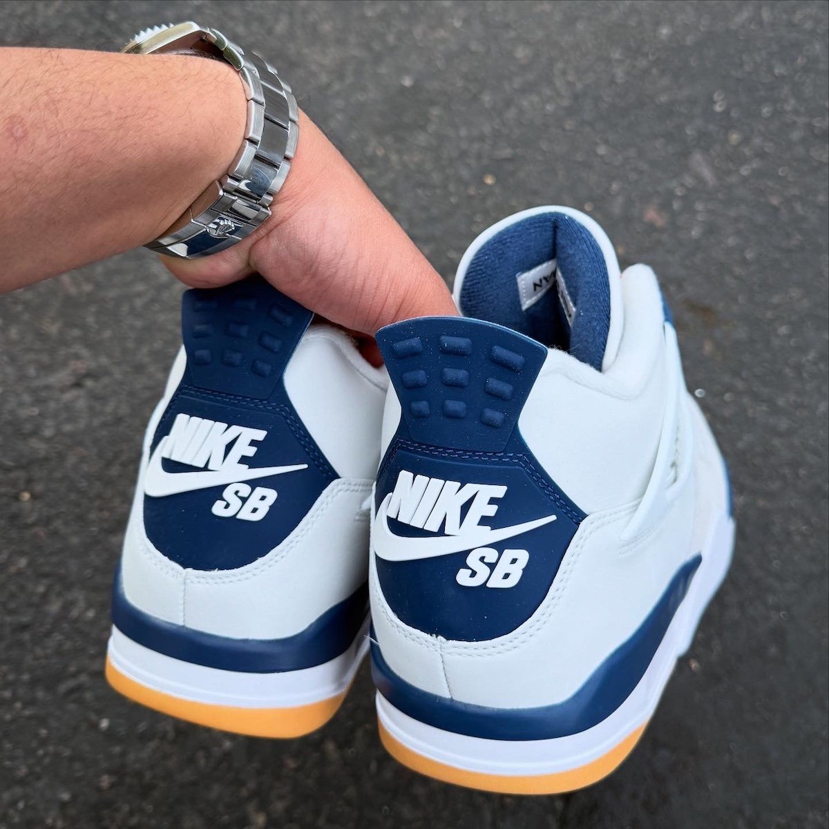 Nike SB's Air Jordan 4 'White/Navy'