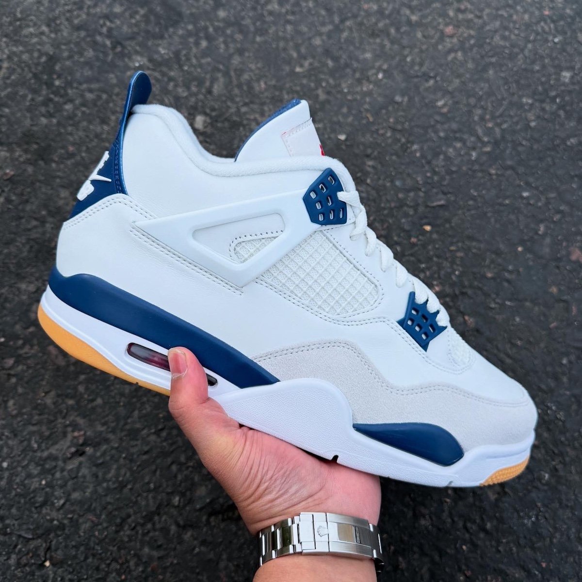 Nike SB's Air Jordan 4 'White/Navy'