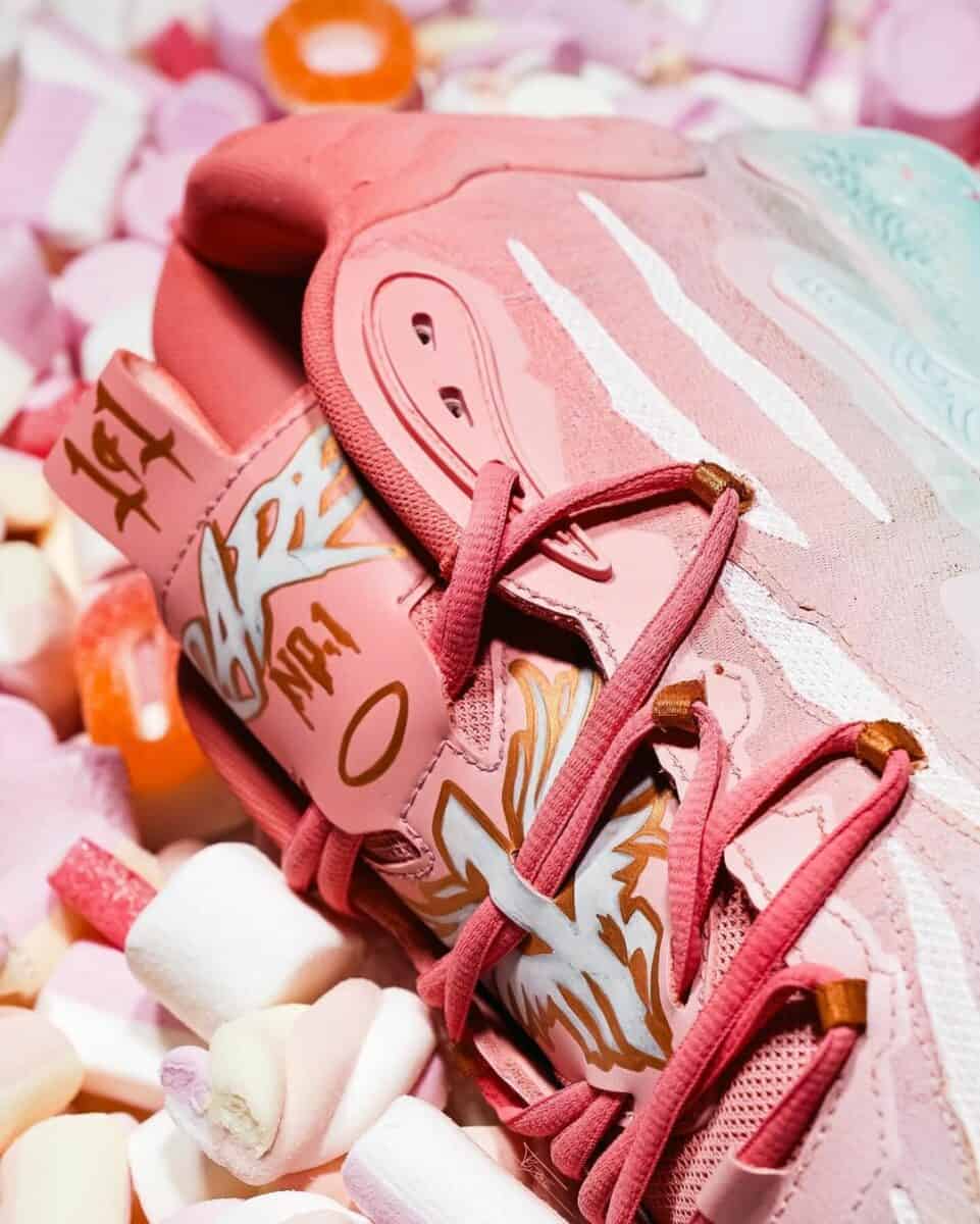 pink sneaker