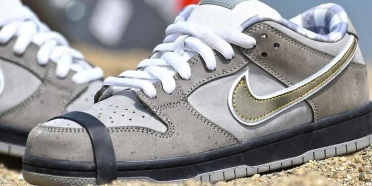 Concepts x Nike SB Dunk Low "Grey Lobster" 