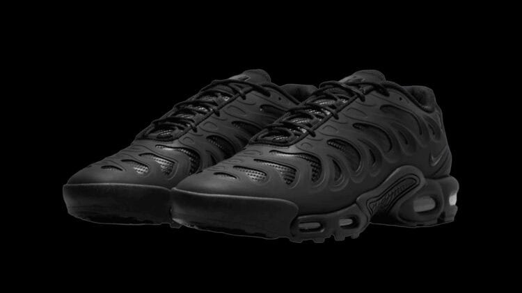 The Air Max Plus Drift "Triple Black" Is Fit For A Superhero