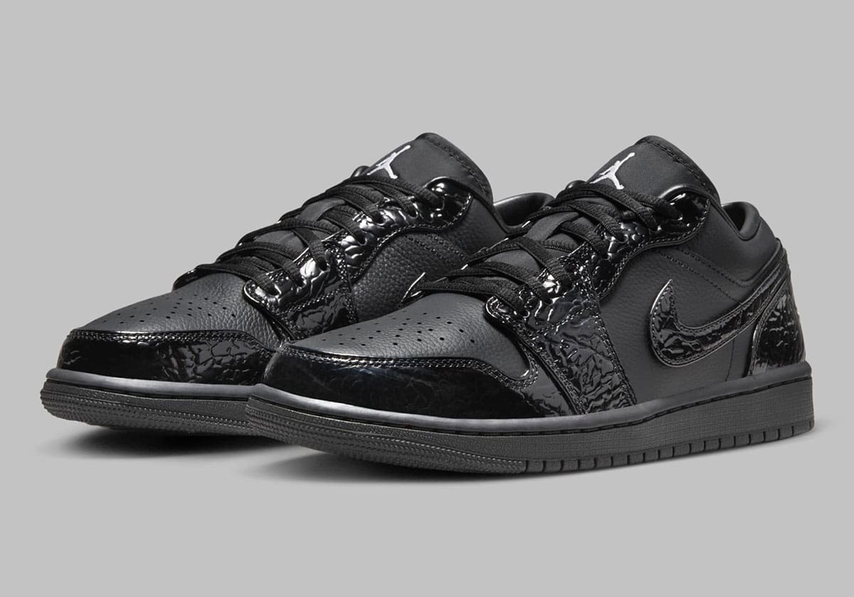 Air Jordan 1 Low “Black Croc”