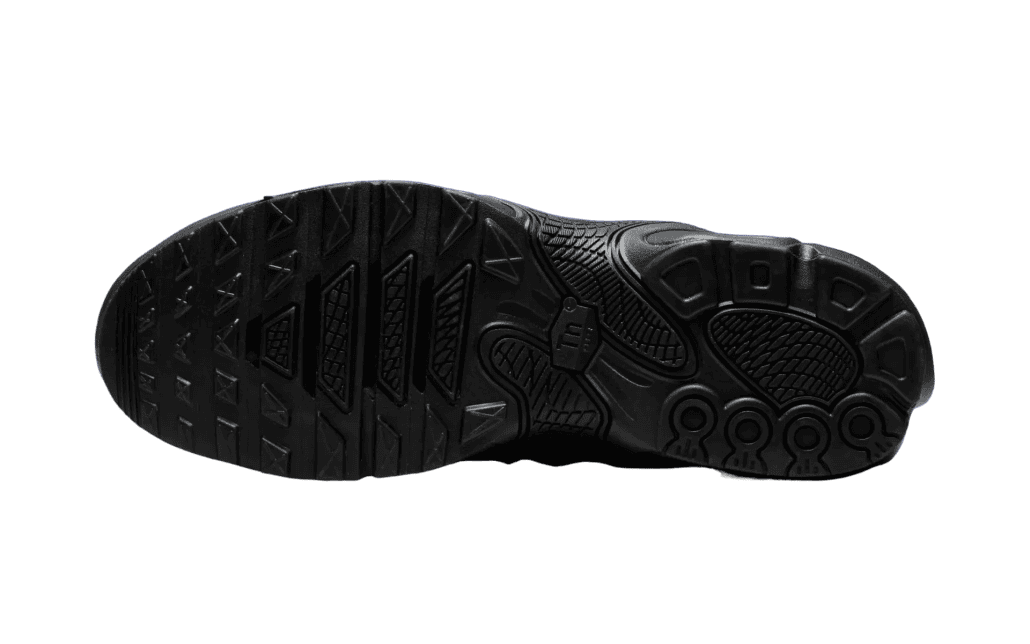 Air Max Plus Drift "Triple Black"