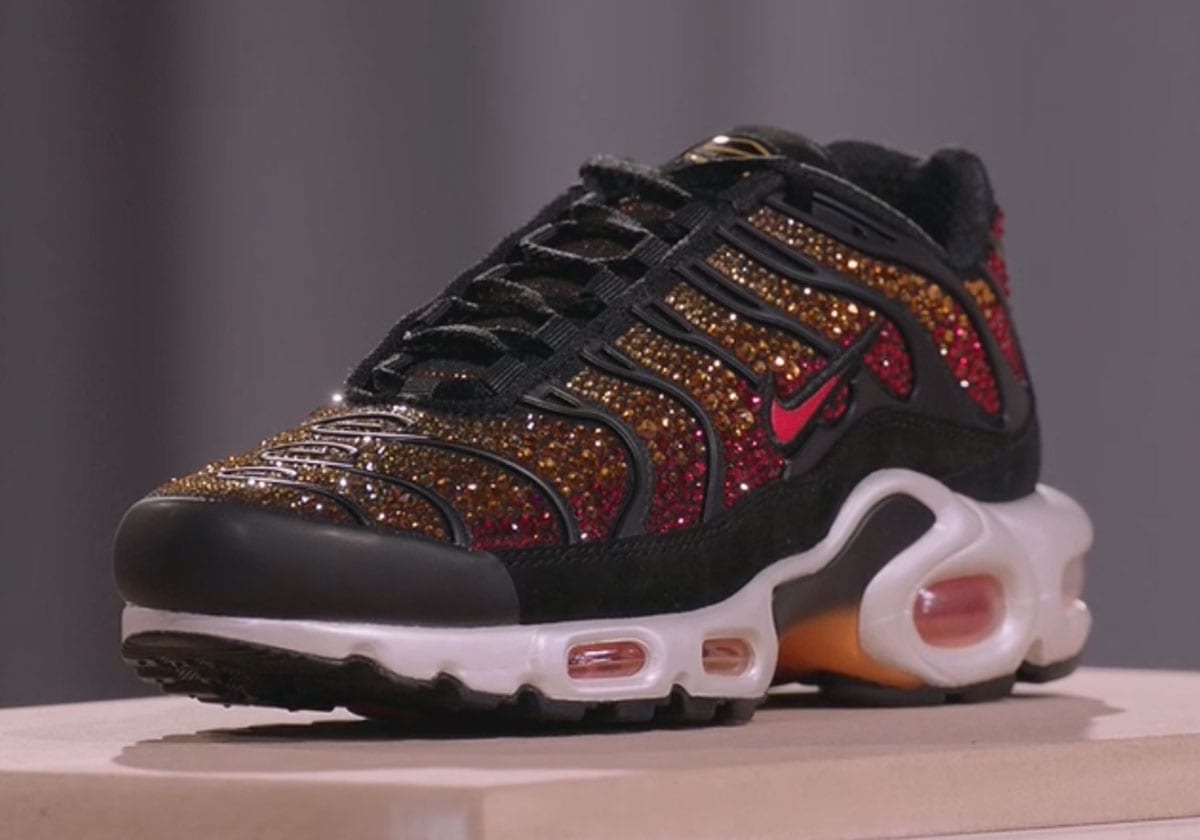 Swarovski x Nike Air Max Plus WMNS "Sunset"  