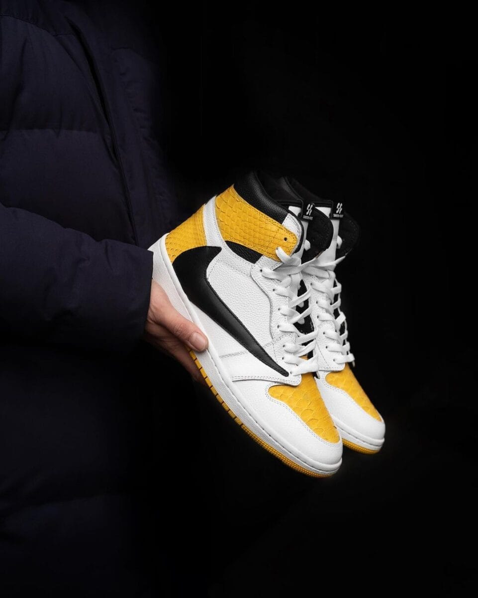 Travis Scott x Fragment Air Jordan 1 "Yellow"