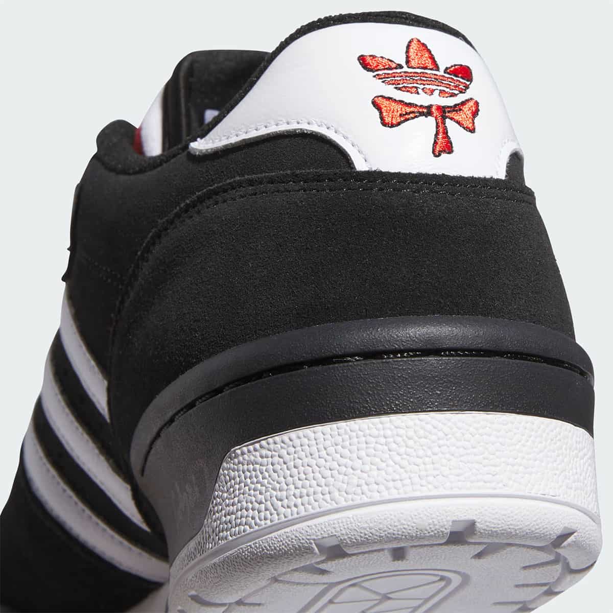 Adidas Rivaly Low "Cat In The Hat"