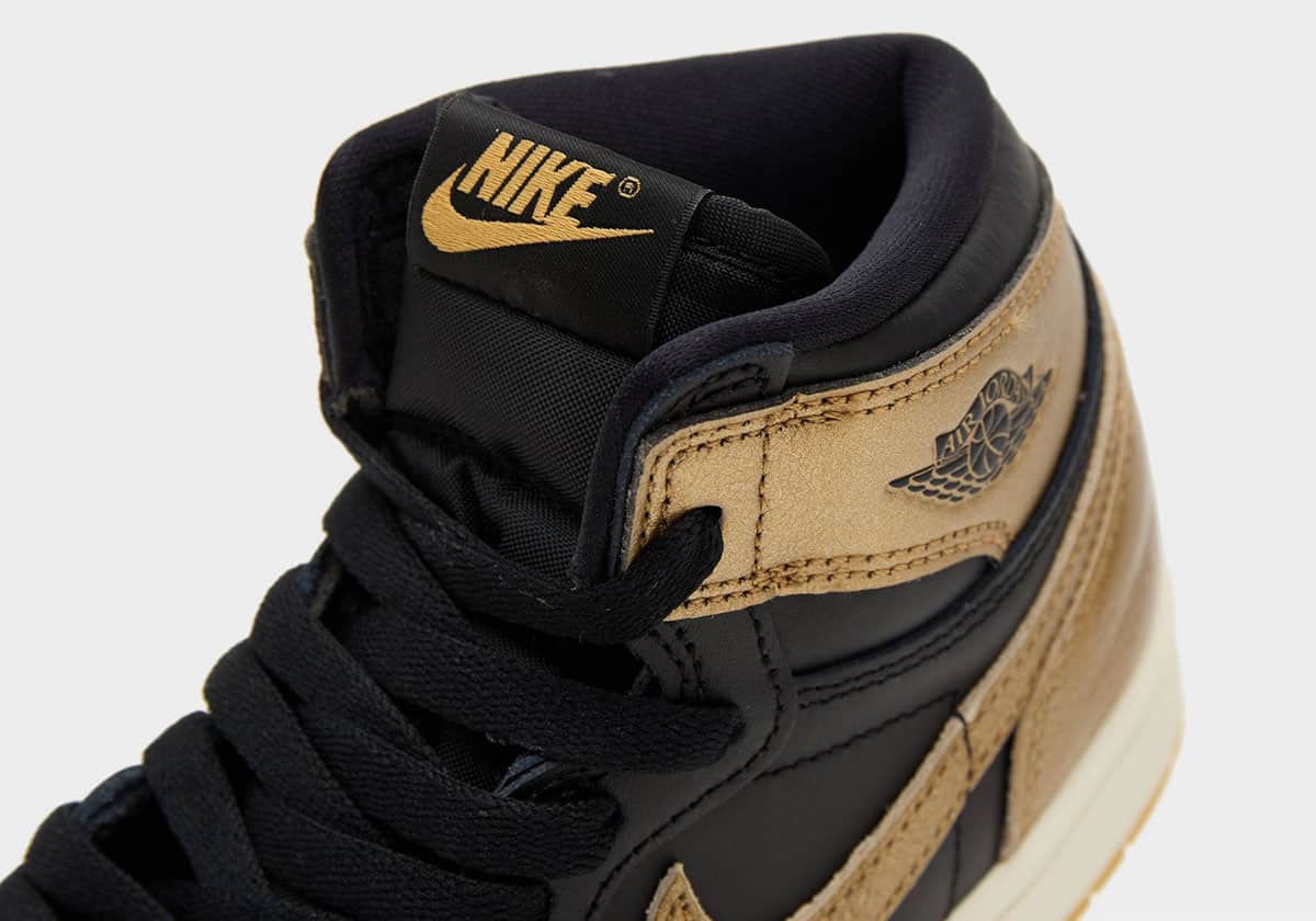 Air Jordan 1 High OG “Metallic Gold”