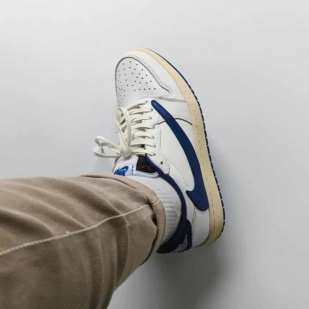 Fragment Design x Travis Scott x Air Jordan 1 Low SP