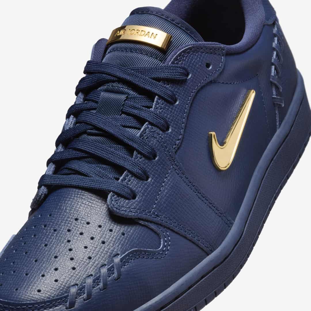 Air Jordan 1 Low Method of Make “Midnight Navy”