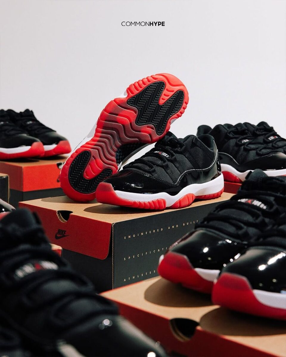 Air Jordan 11 Low "Bred"