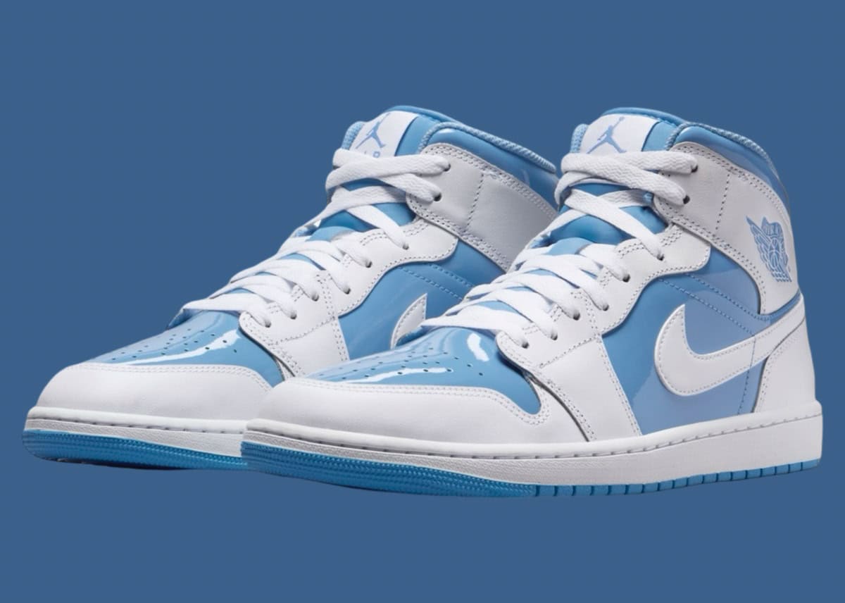 Air Jordan 1 Mid “Legend Blue”