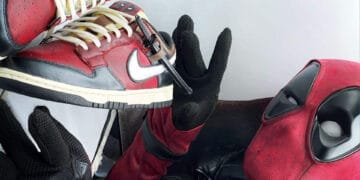 Deadpool-Nike-Dunk-Low