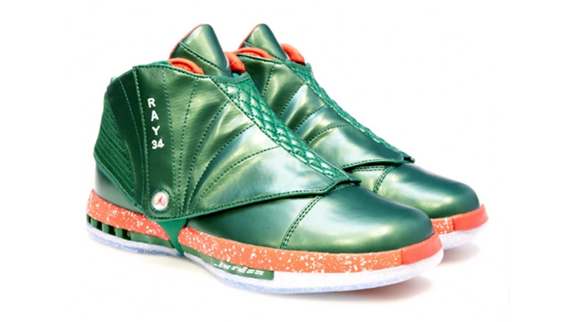 Air Jordan 16 Retro “Christmas”