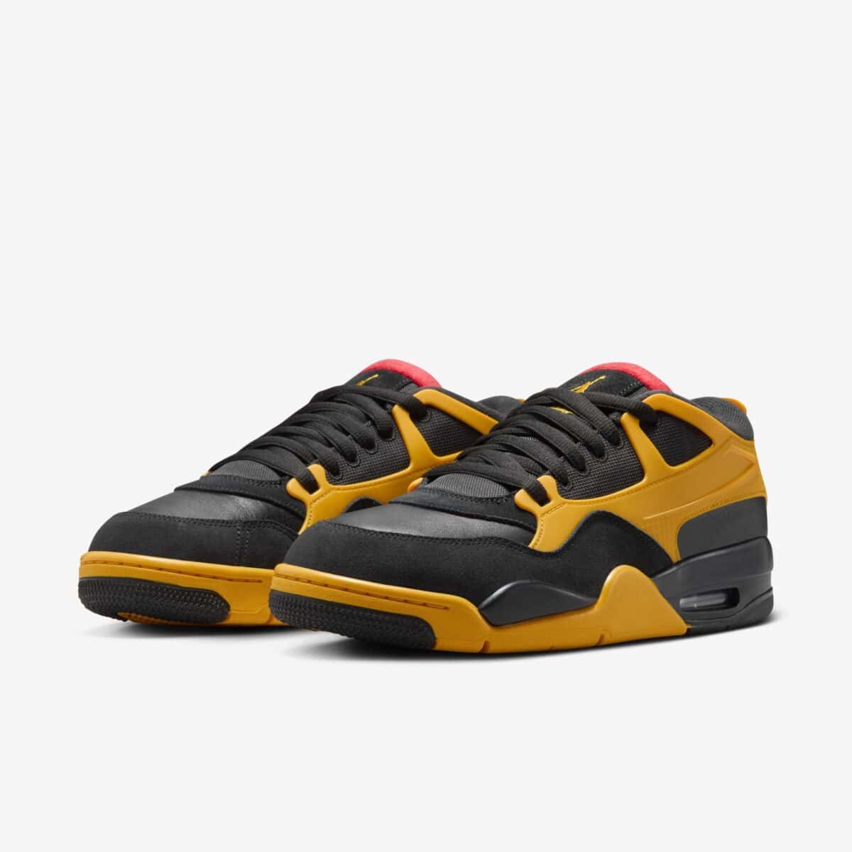 Air Jordan 4 RM "Bruce Lee"