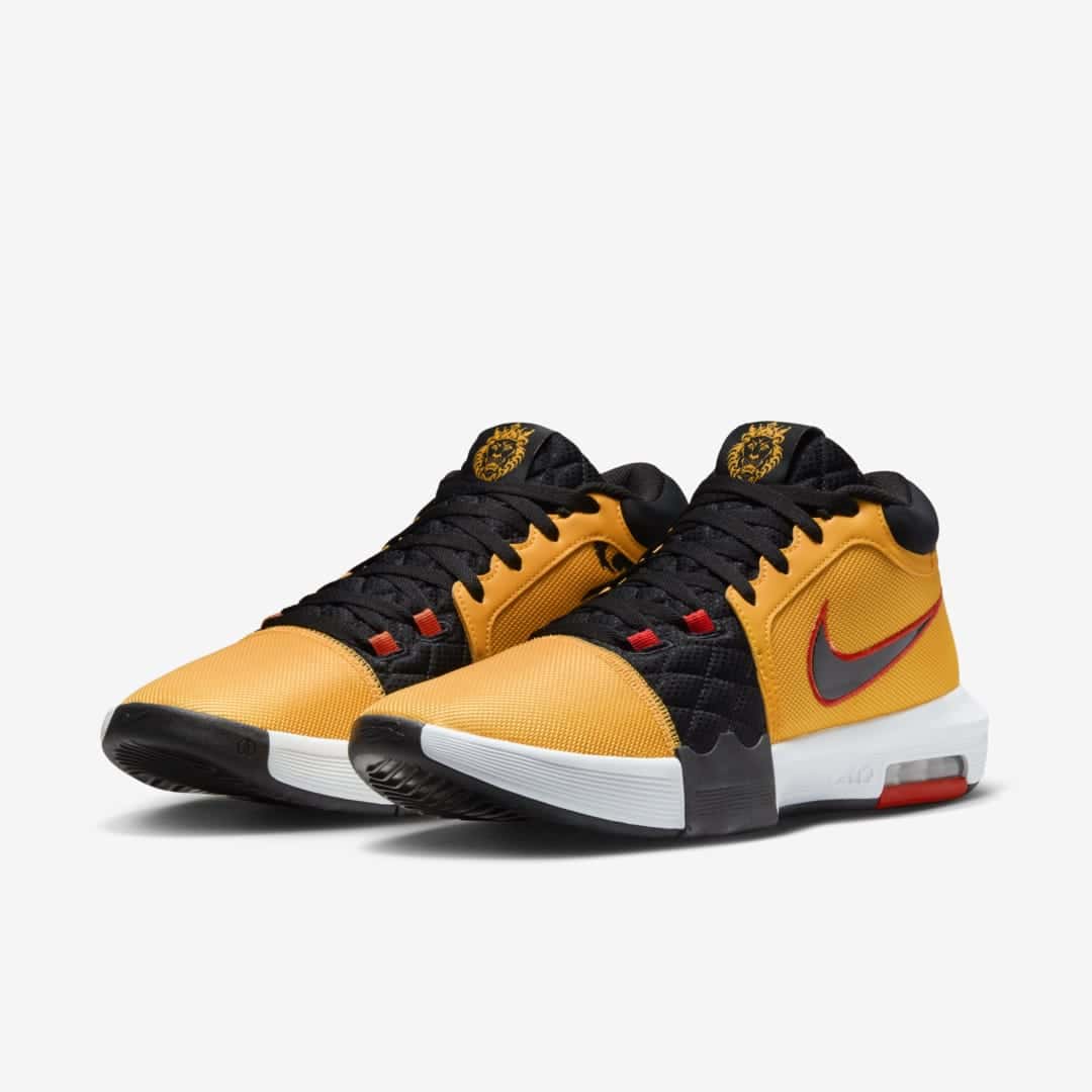 Nike LeBron Witness 8 "Bruce Lee"