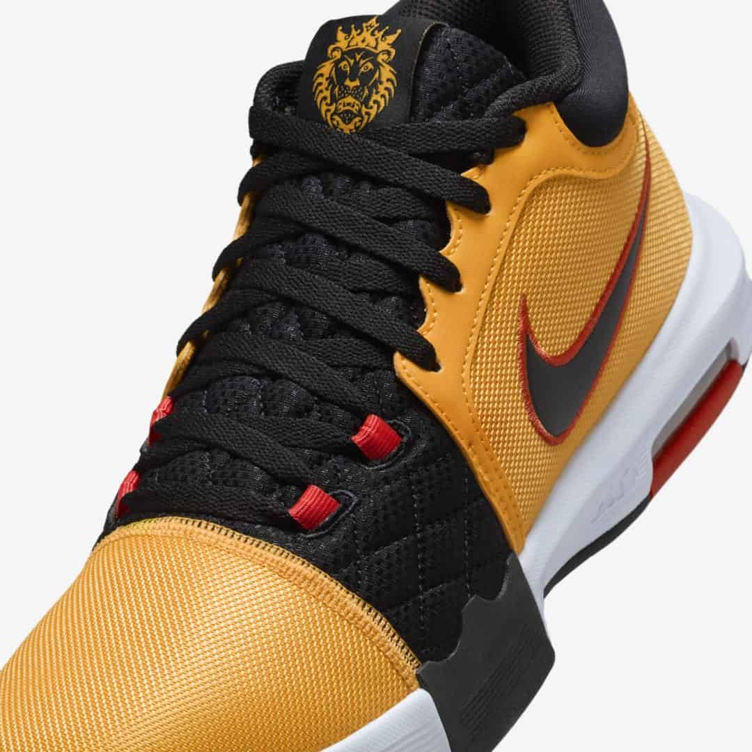 Nike LeBron Witness 8 "Bruce Lee"