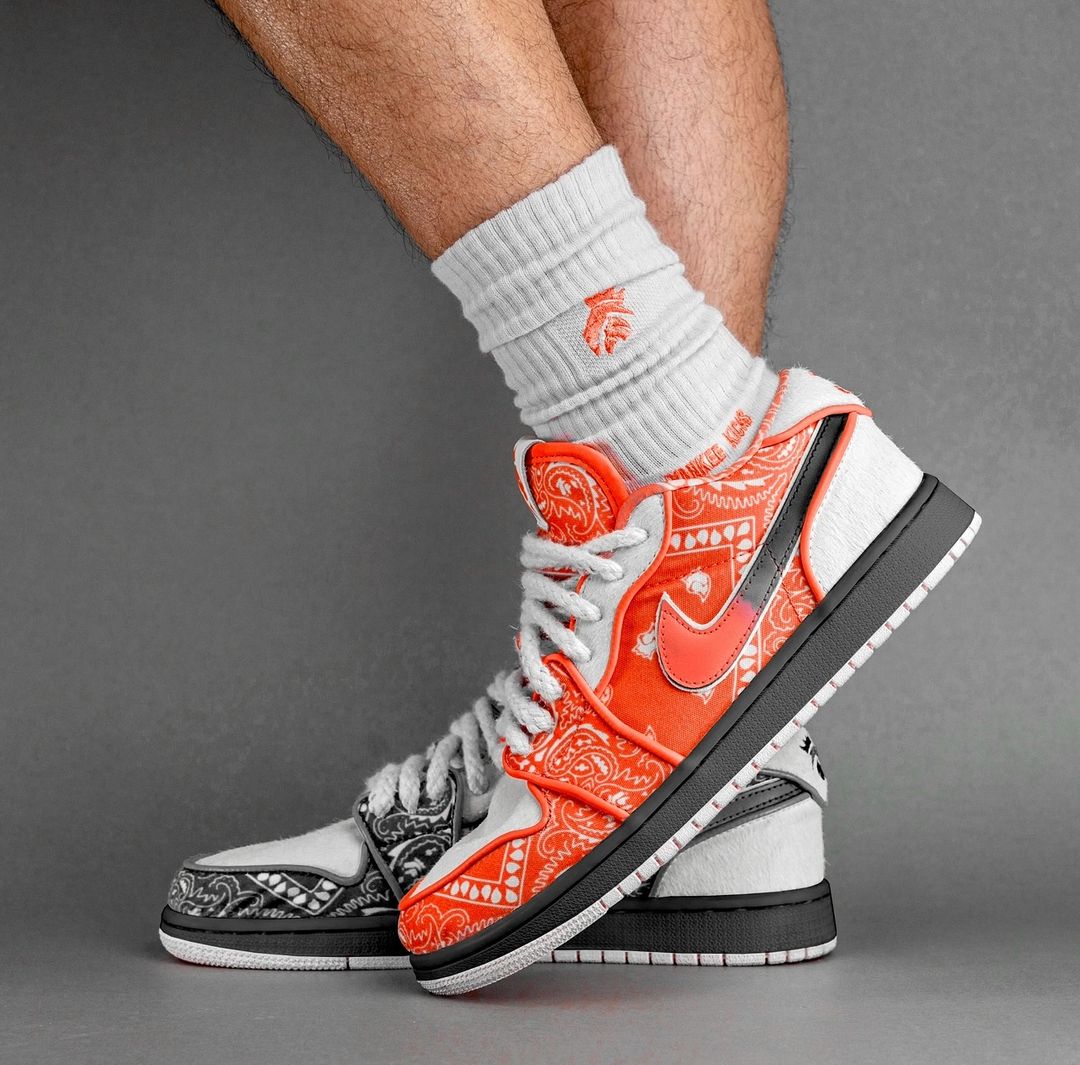 "Halloween Tearaway" Air Jordan 1 Low