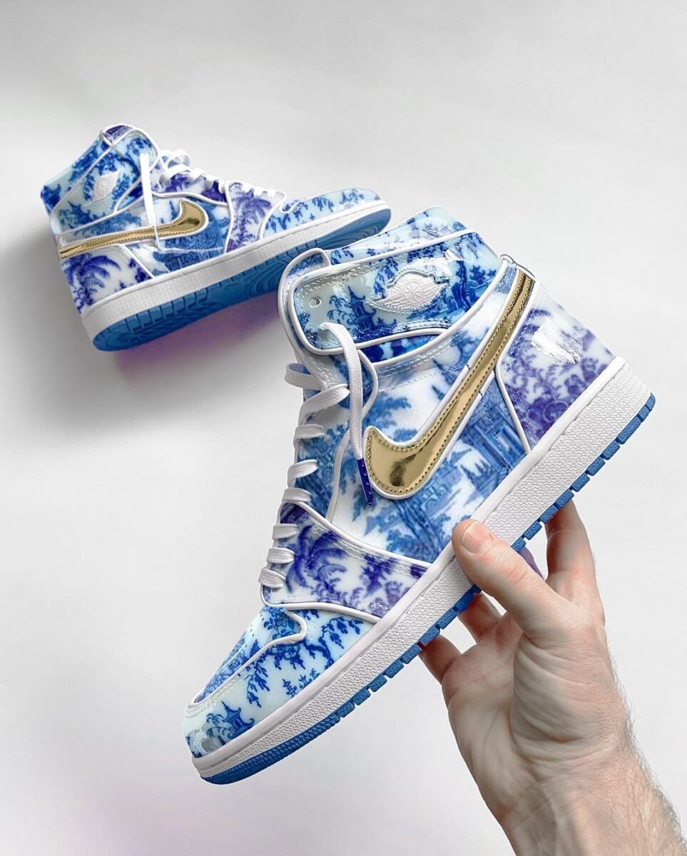 "Chinese Blue Porcelain" Air Jordan 1 High