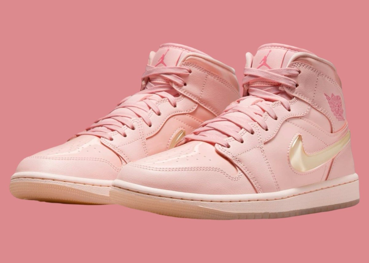 Air Jordan 1 Mid "Valentine's Day"