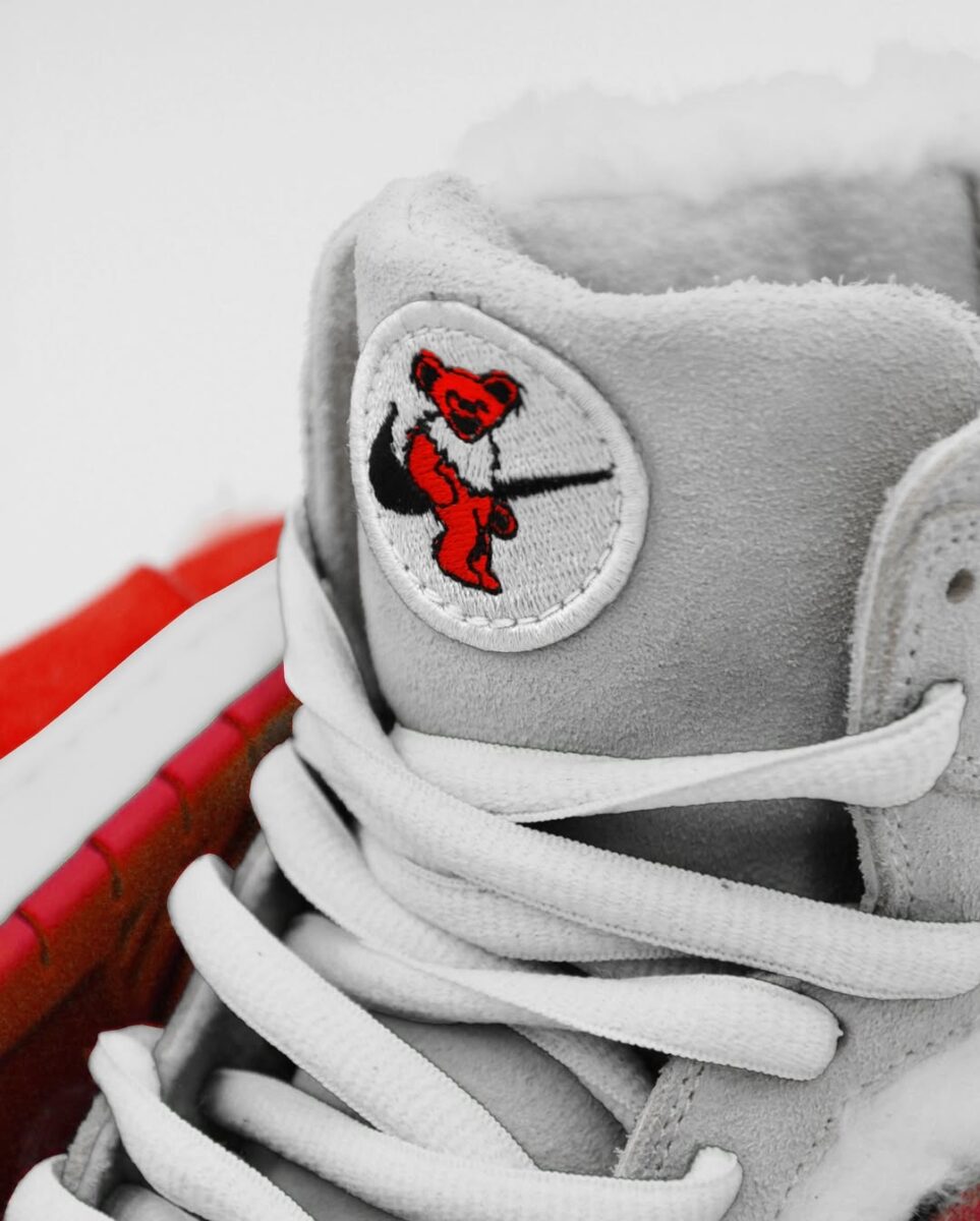 "Holiday Bear" Air Jordan 1 High