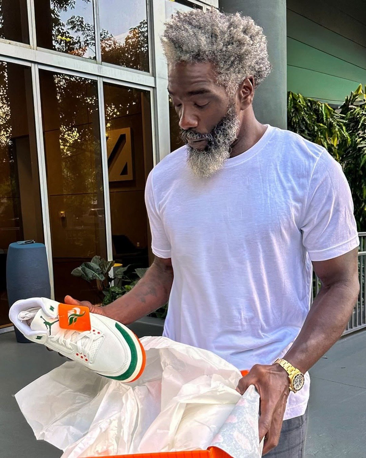 SoleFly x Air Jordan 3