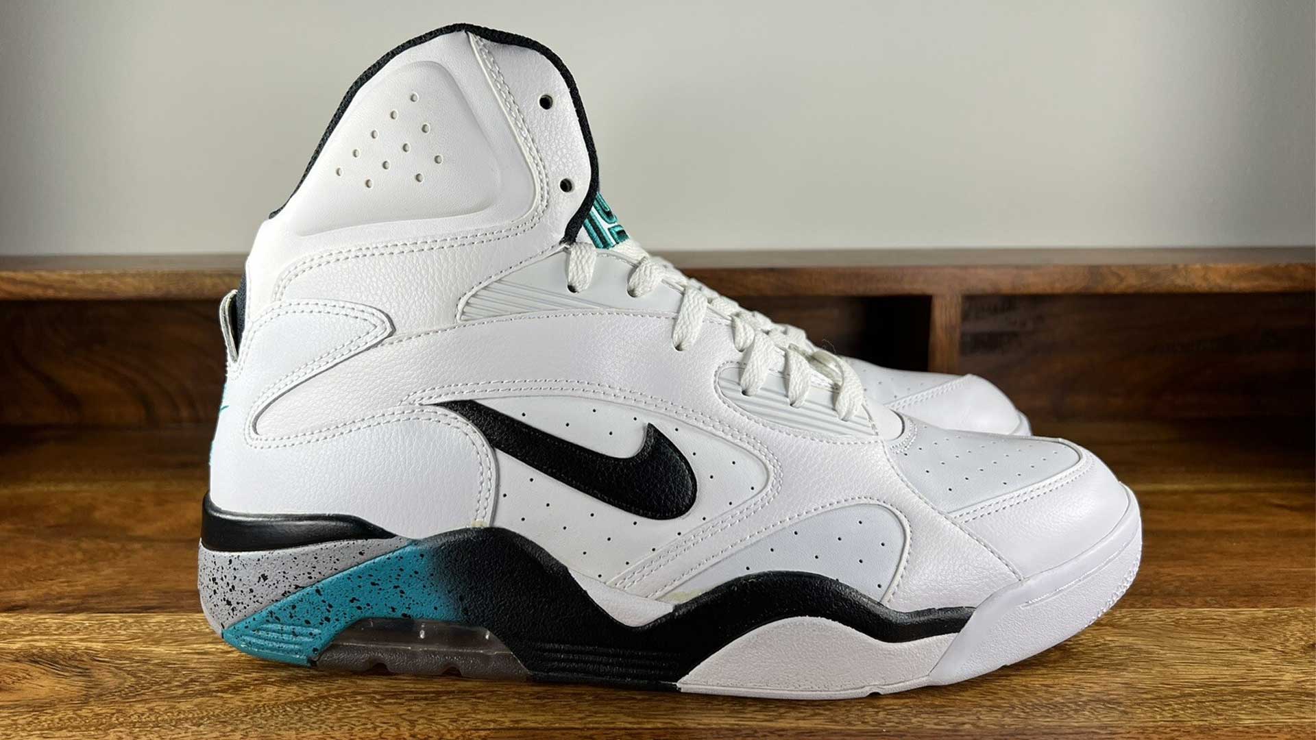 Nike Air 180 Pump High