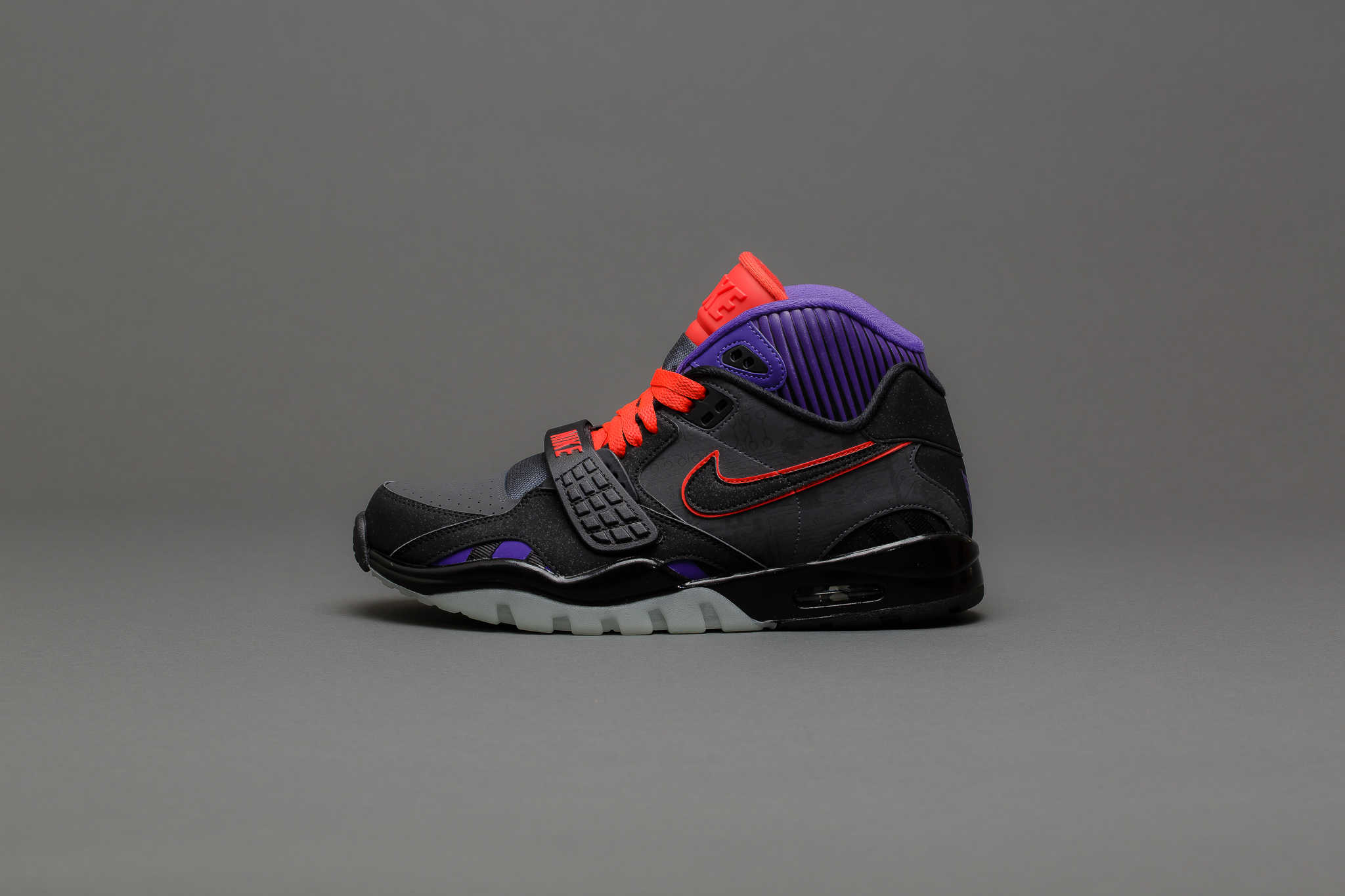 nike-air-trainer-sc-ii-megatron