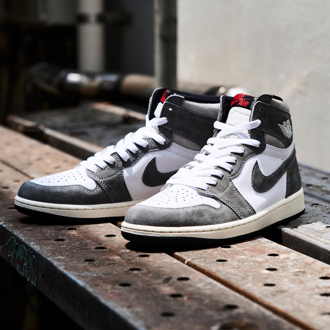 Air Jordan 1 Retro High OG "Washed Black"