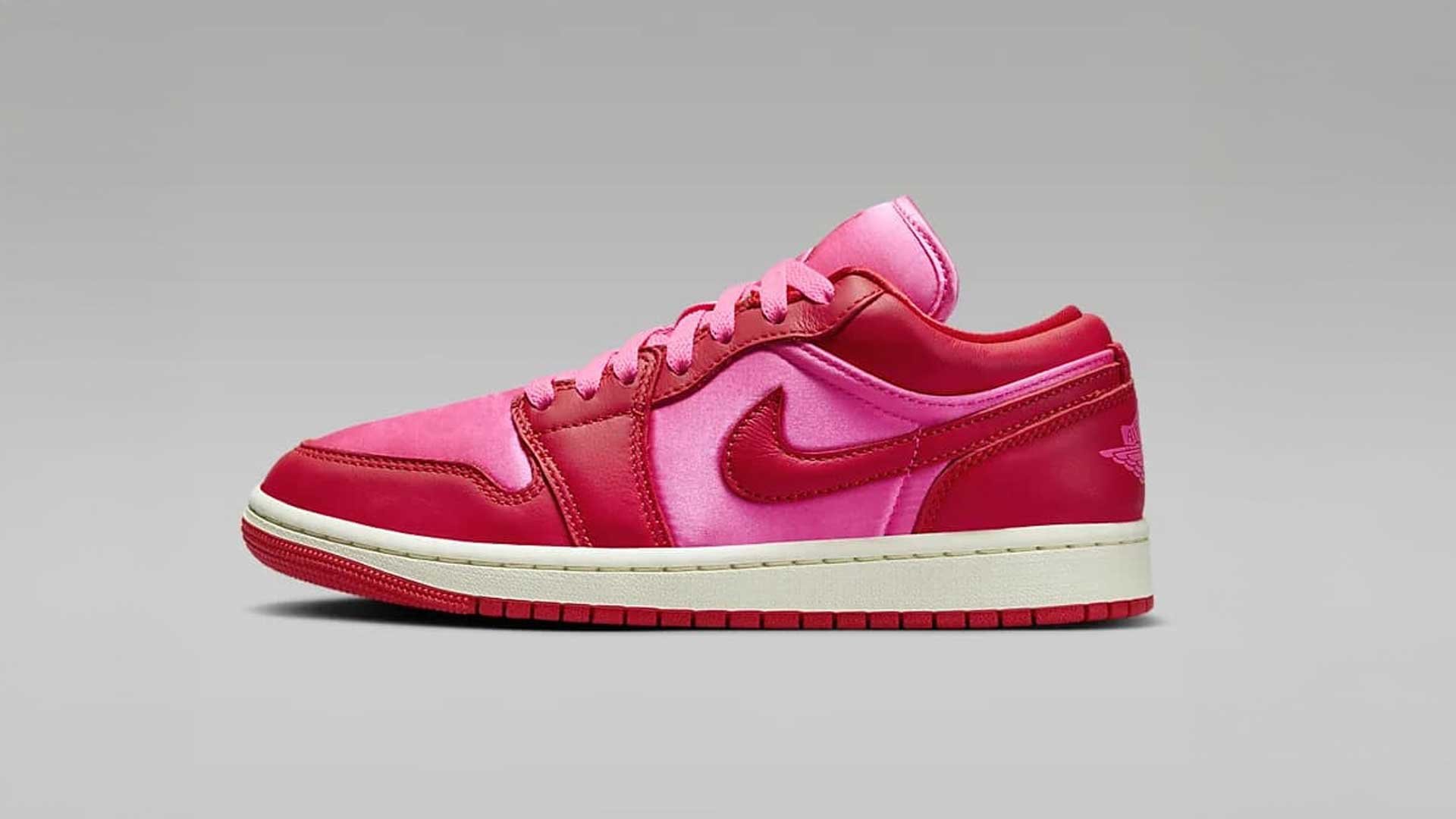 Air Jordan 1 Low Pink Blast