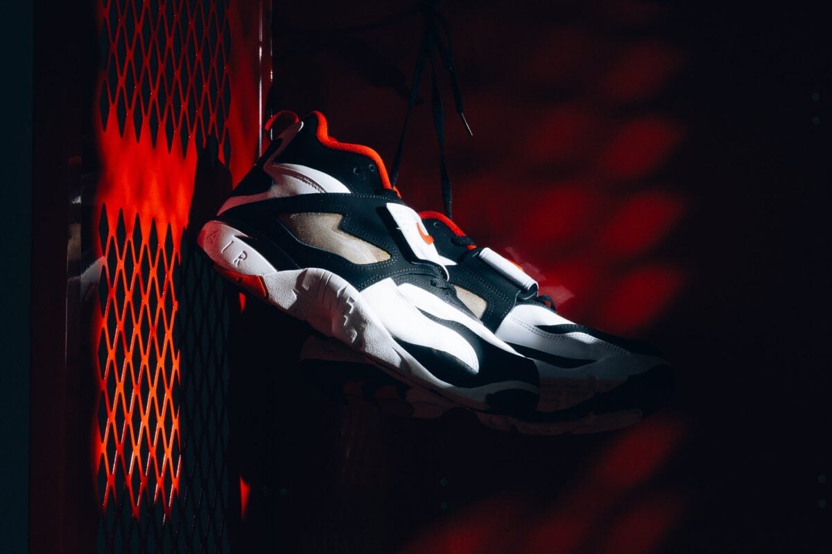 Nike Air Diamond Turf "Falcons"