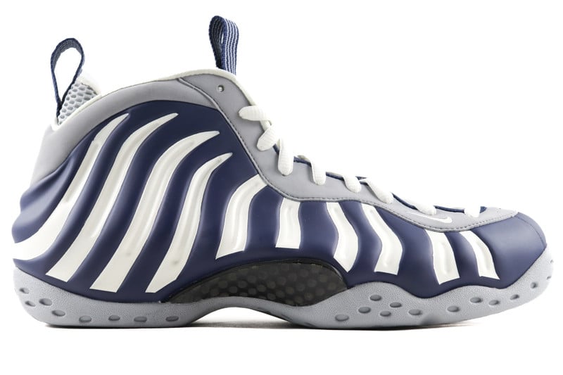 Nike Air Foamposite One "New York Yankees"