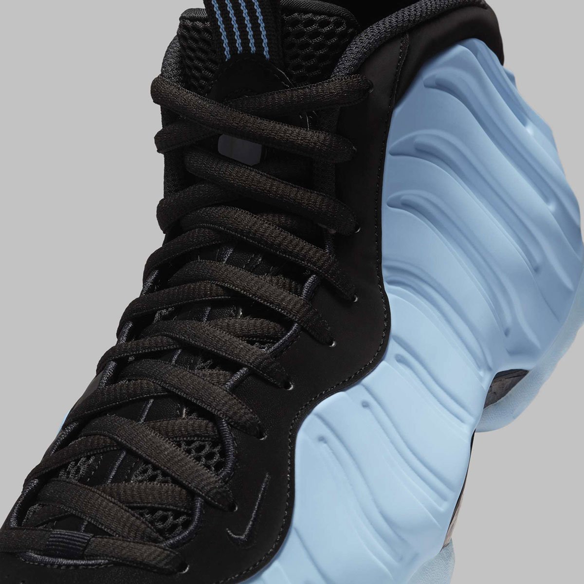 Nike Air Foamposite One “Psychic Blue”