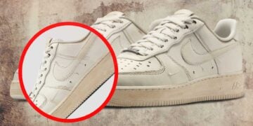 Nike Air Force 1 "Dirty Triple White"