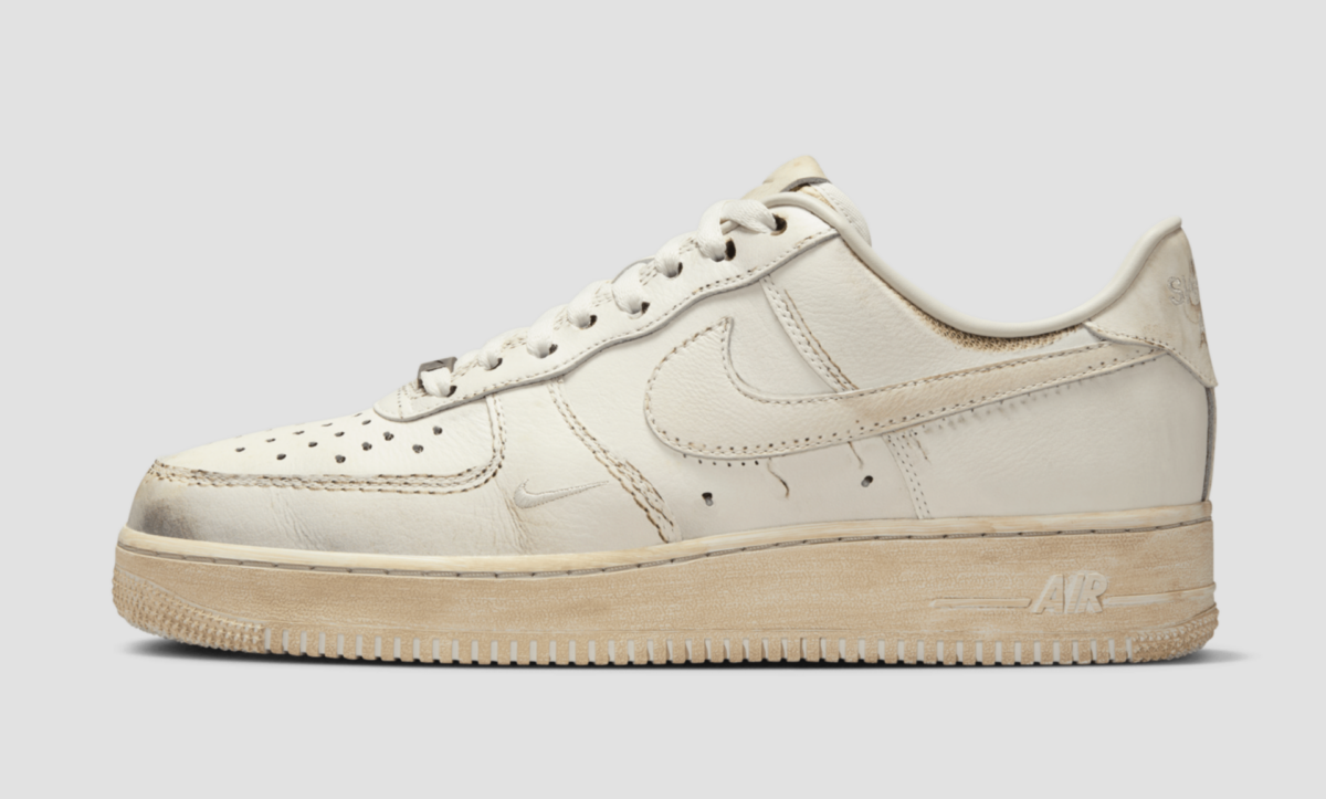Nike Air Force 1 “Dirty Triple White”
