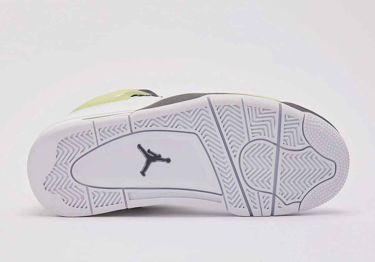 Air Jordan 4 GS “Light Lemon Twist”
