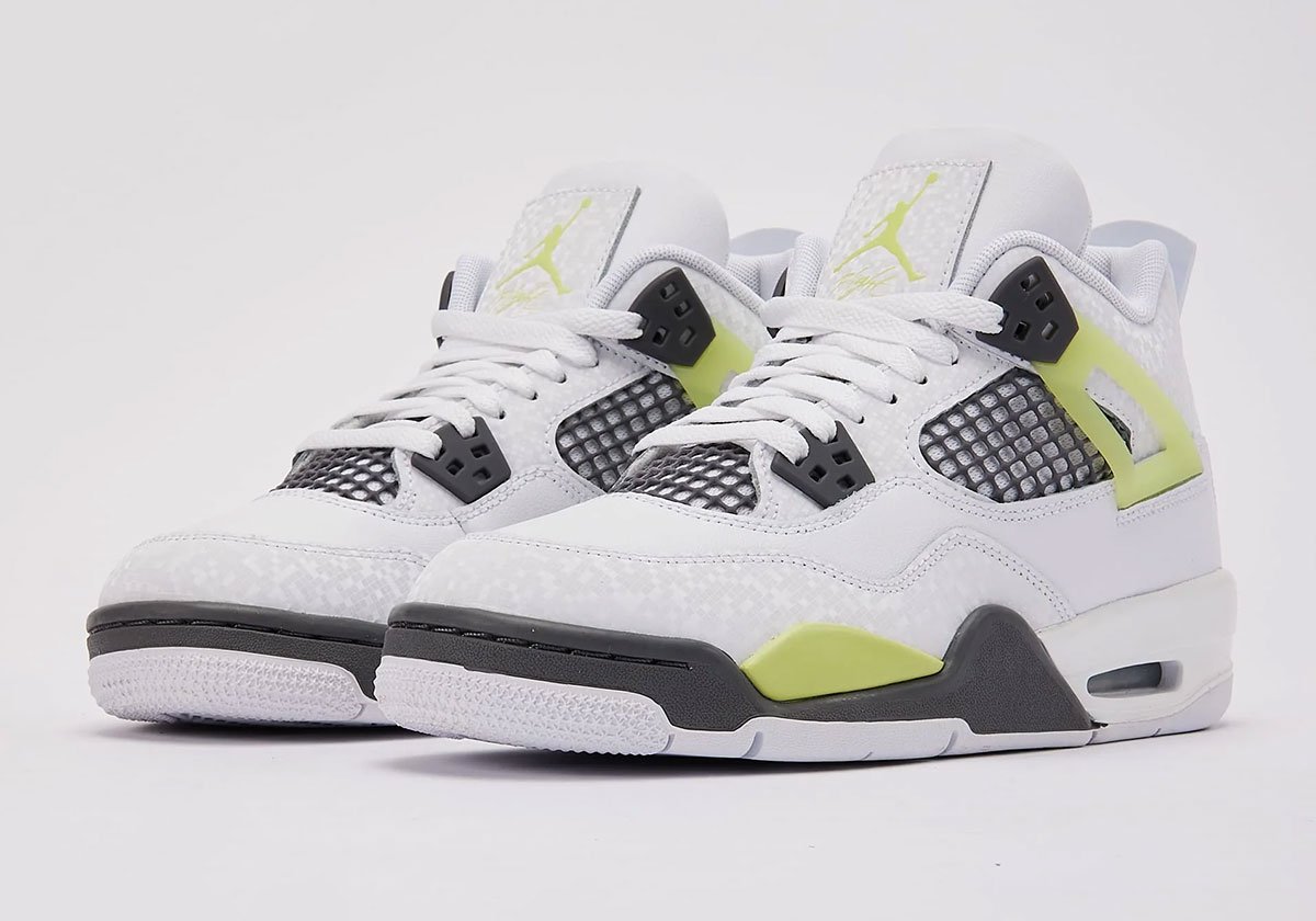 Air Jordan 4 GS “Light Lemon Twist”