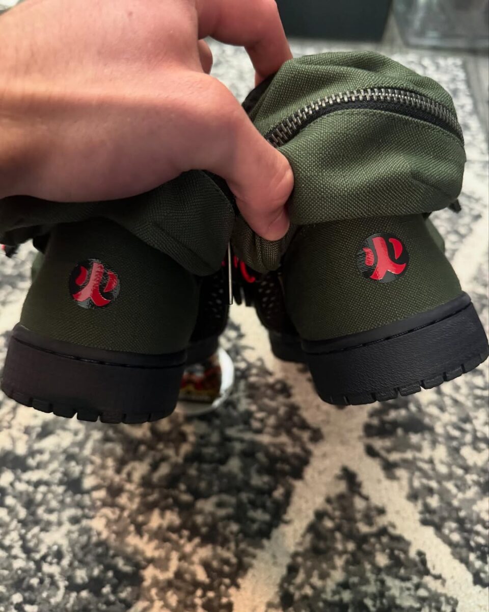 Naruto x Air Jordan 1