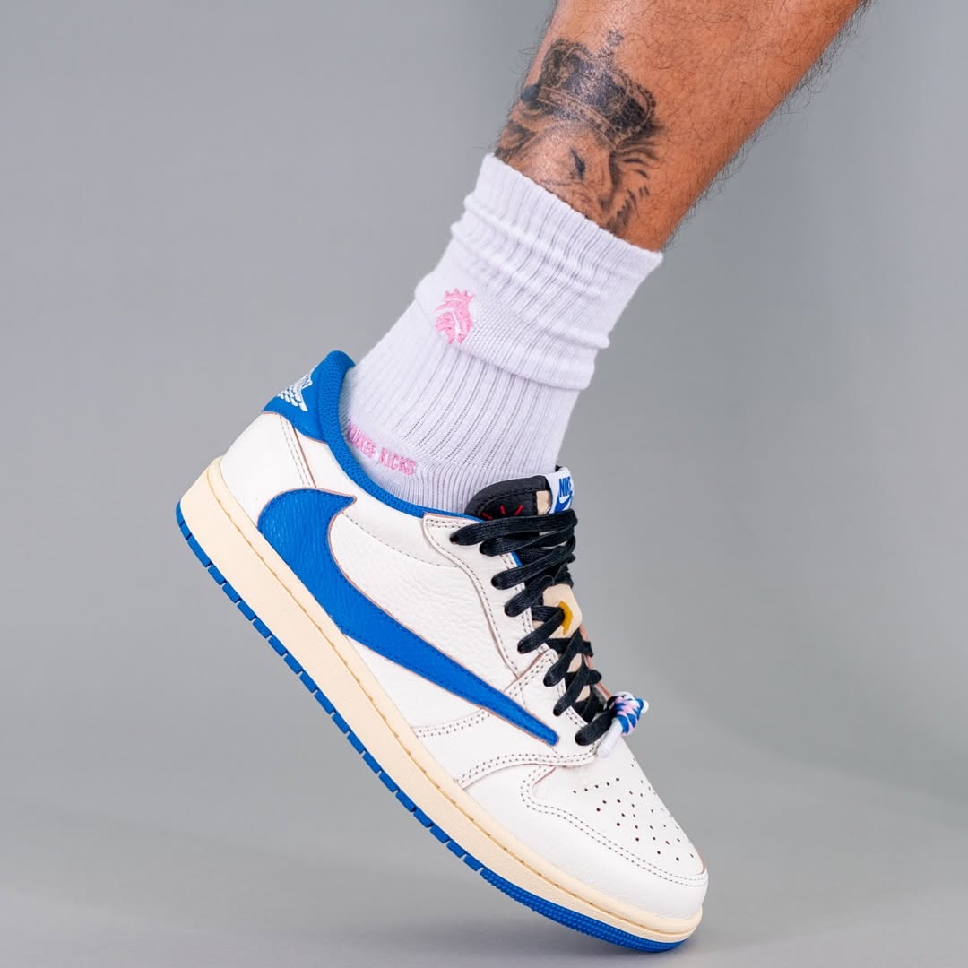 Travis Scott x Fragment x Air Jordan 1 Low OG