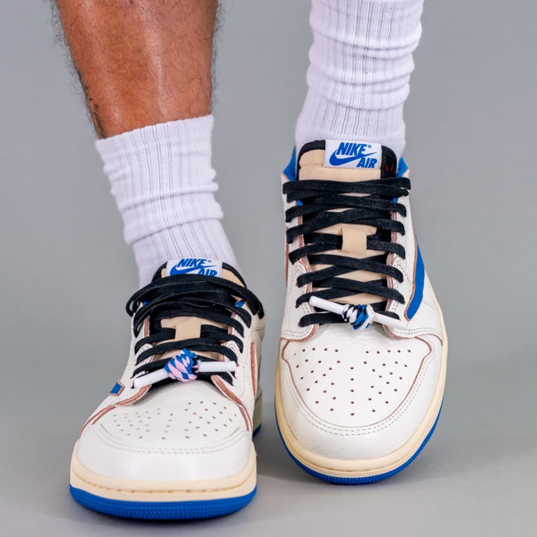 Travis Scott x Fragment x Air Jordan 1 Low OG
