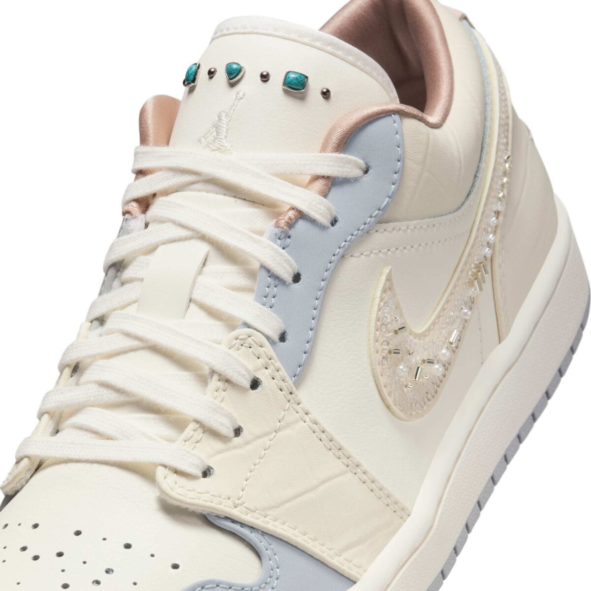 Air Jordan 1 Low Sail