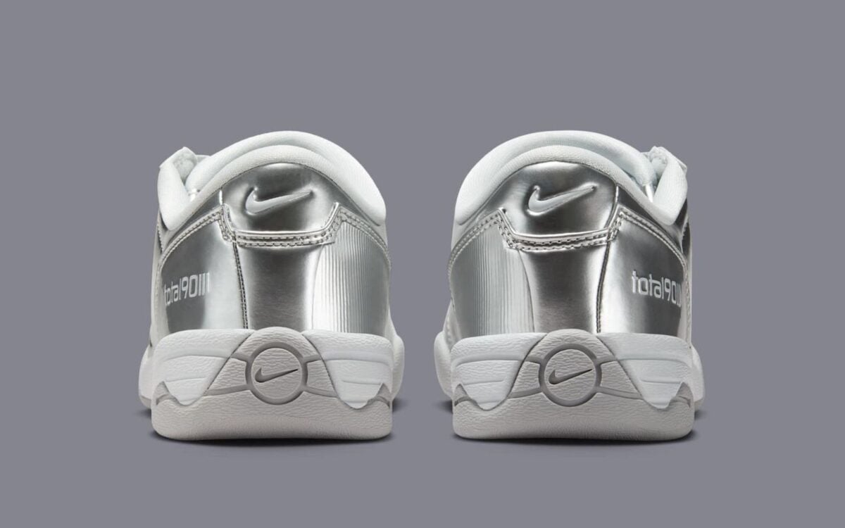 Nike Total 90 III “Metallic Platinum”