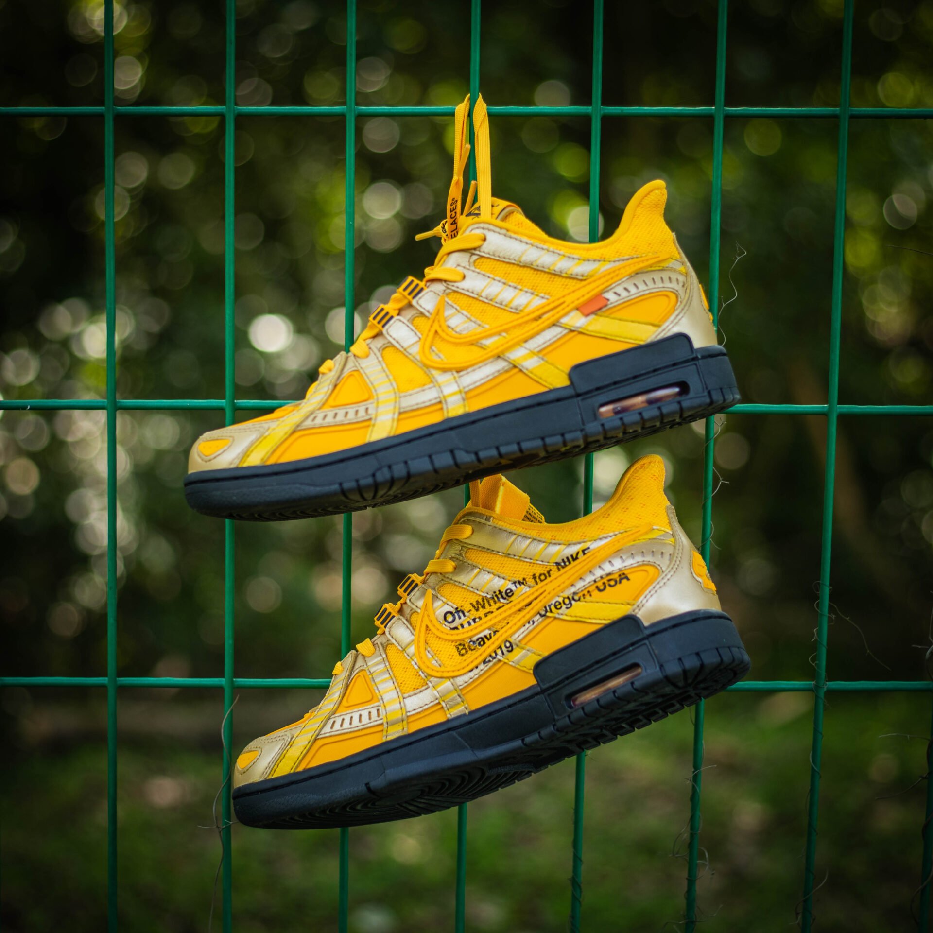 Off-White x Nike Rubber Dunk "University Gold" (2020)