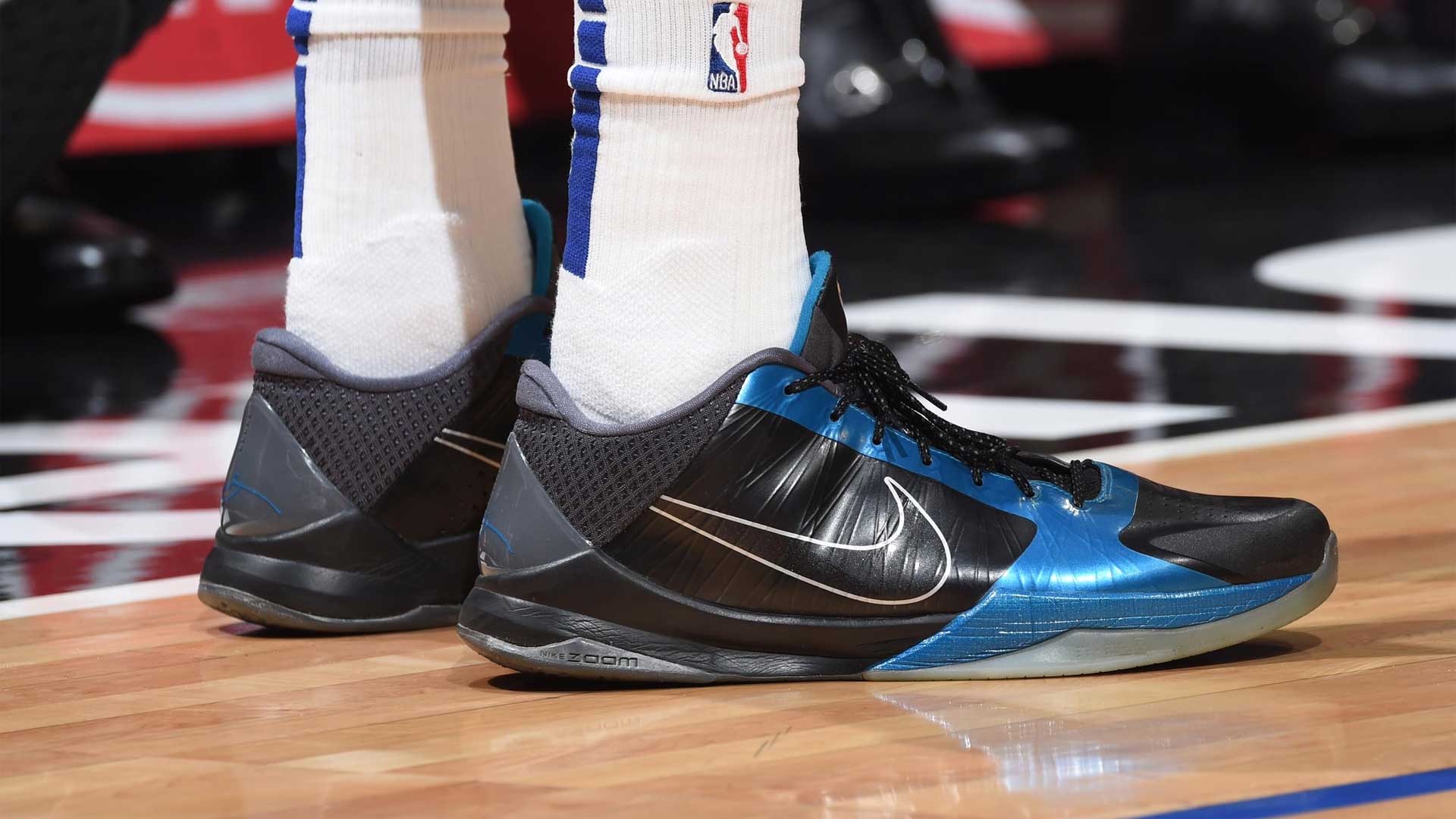 Nike Kobe 5 "Dark Knight"