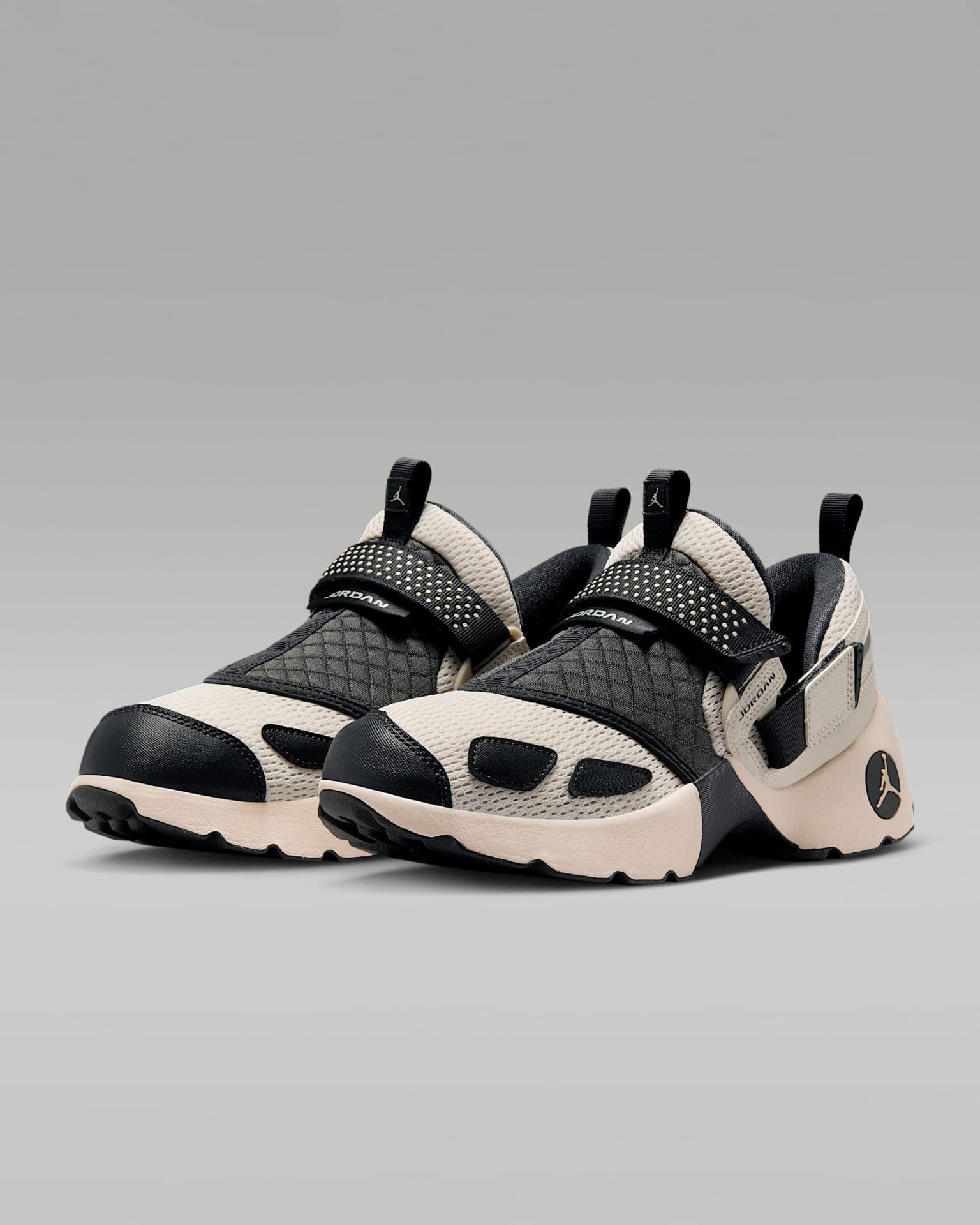 Jordan Trunner LX